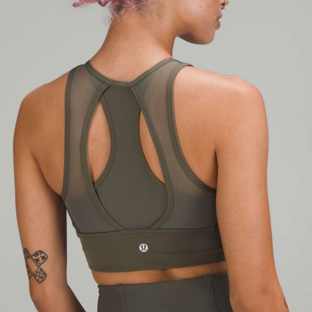 Lululemon Everlux High-Neck Train Bra